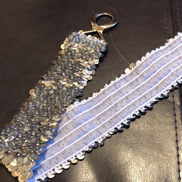 👏🏻FREE add on-NWT Ardene silver sequins stretchy belt - Picture 5 of 6